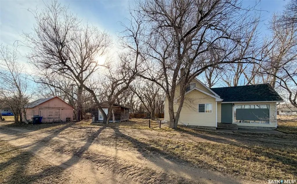 508 4th Street N Val Marie SK S0N 2T0