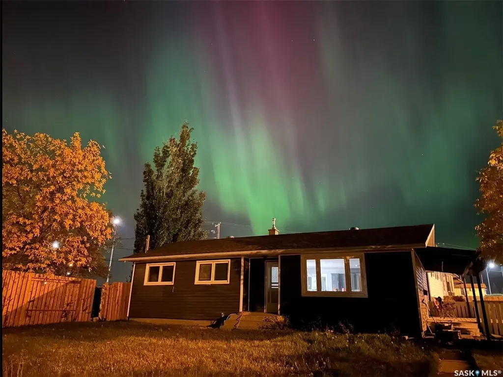 801 Lorne Street W Swift Current SK S9H 0J8