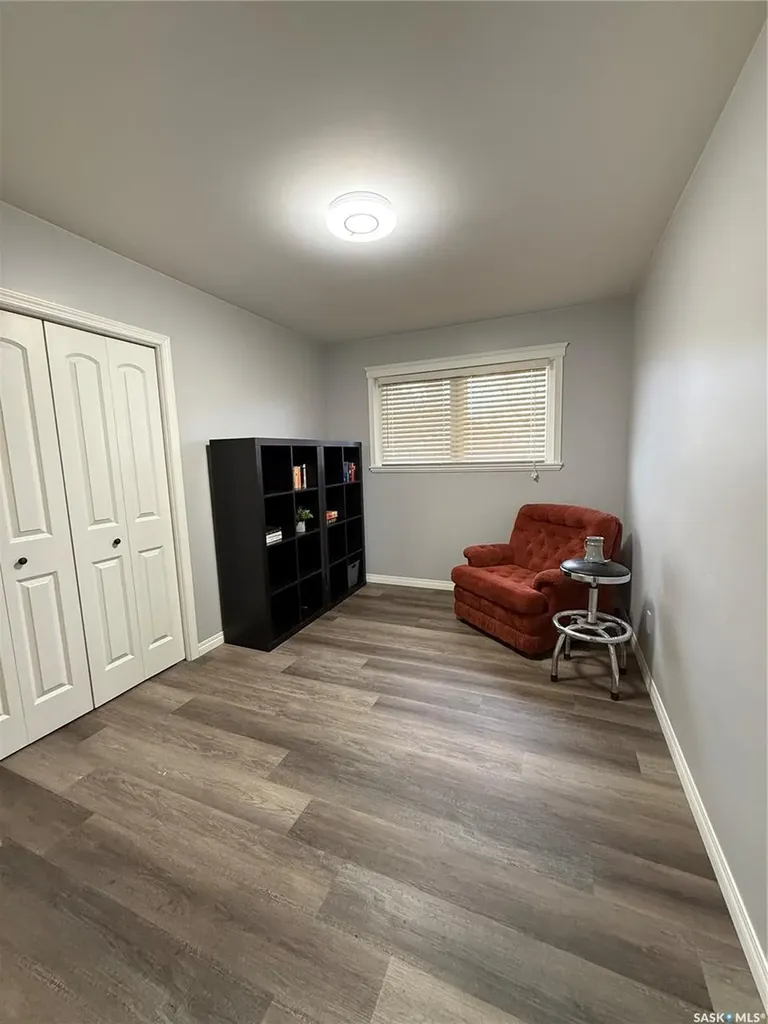 801 Lorne Street W Swift Current SK S9H 0J8