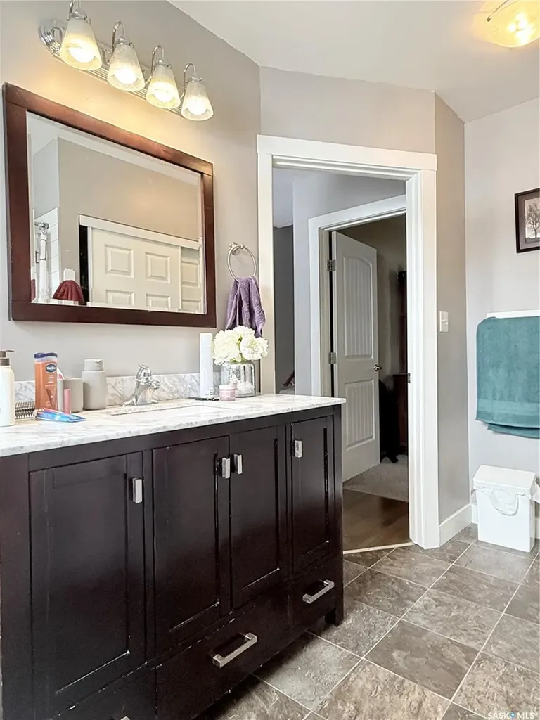 326 5th Avenue W Melville SK S0A 2P0