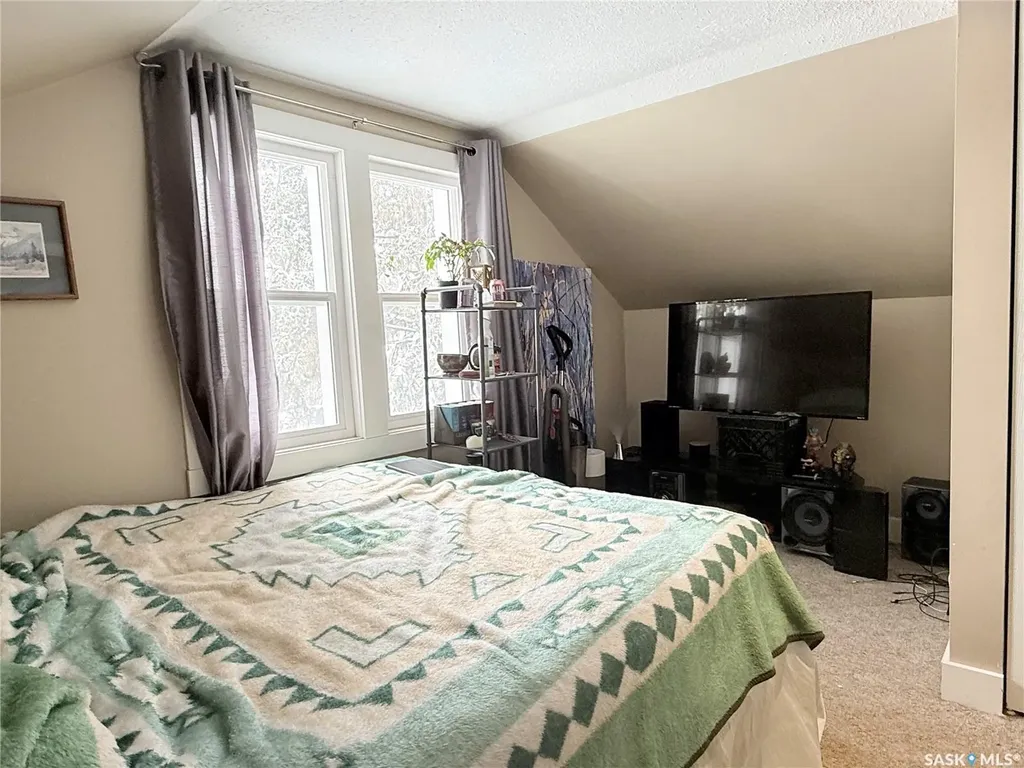 326 5th Avenue W Melville SK S0A 2P0