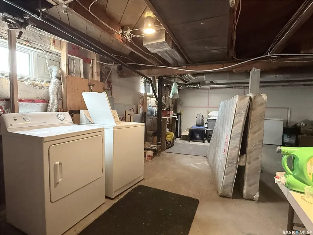 326 5th Avenue W Melville SK S0A 2P0