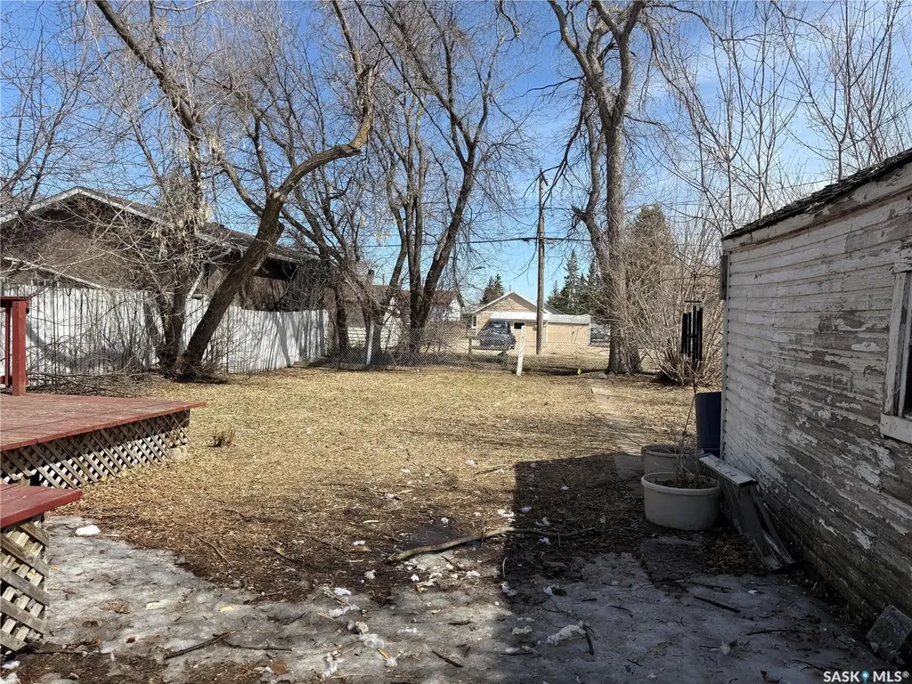 326 5th Avenue W Melville SK S0A 2P0