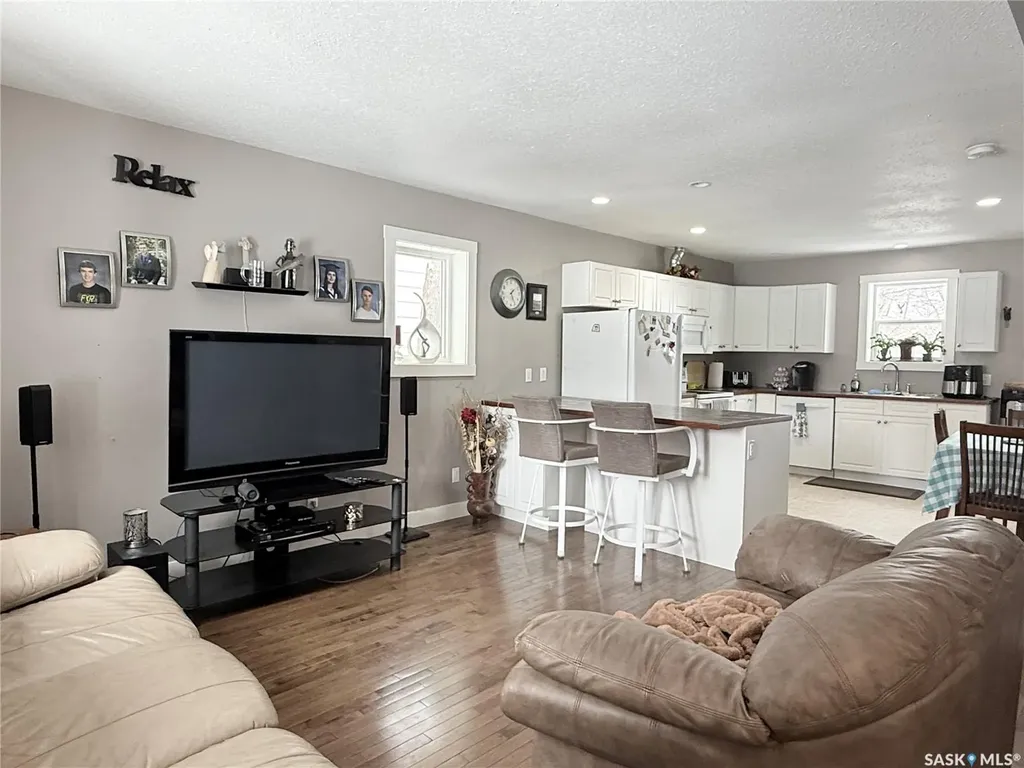326 5th Avenue W Melville SK S0A 2P0