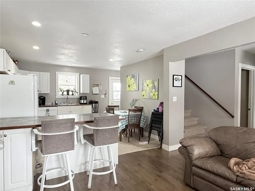 326 5th Avenue W Melville SK S0A 2P0
