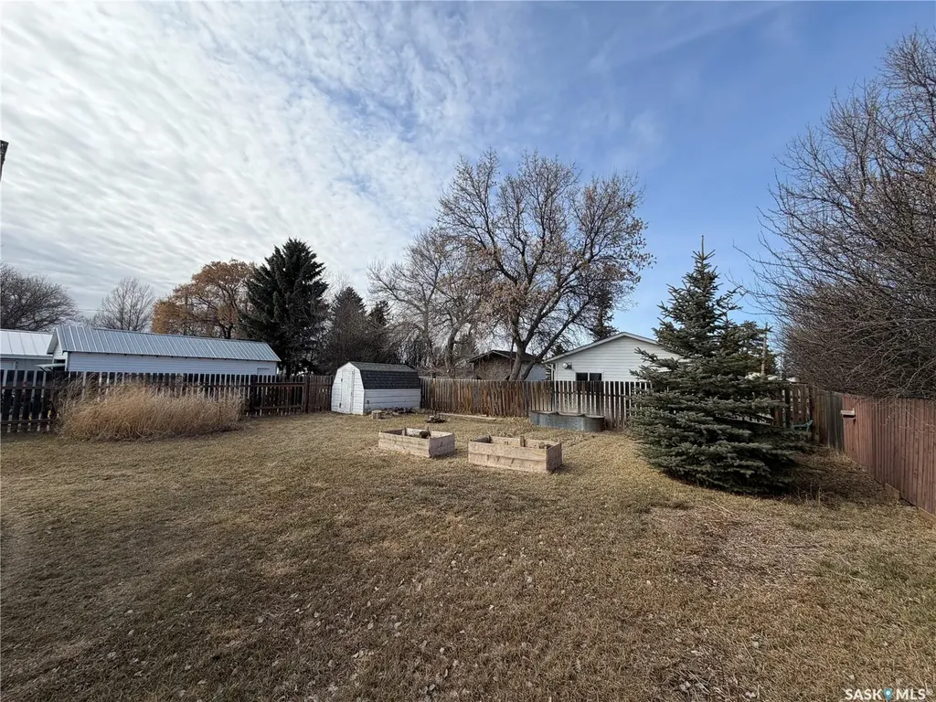 212 Charles Street Stewart Valley SK S0N 2P0