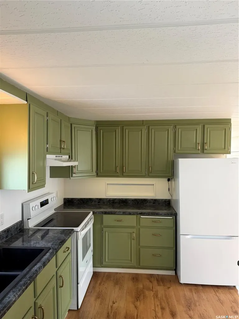 212 Charles Street Stewart Valley SK S0N 2P0