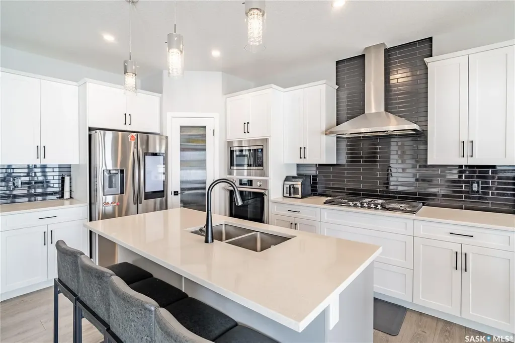 2904 Trombley Street Regina SK S4V 3Y5