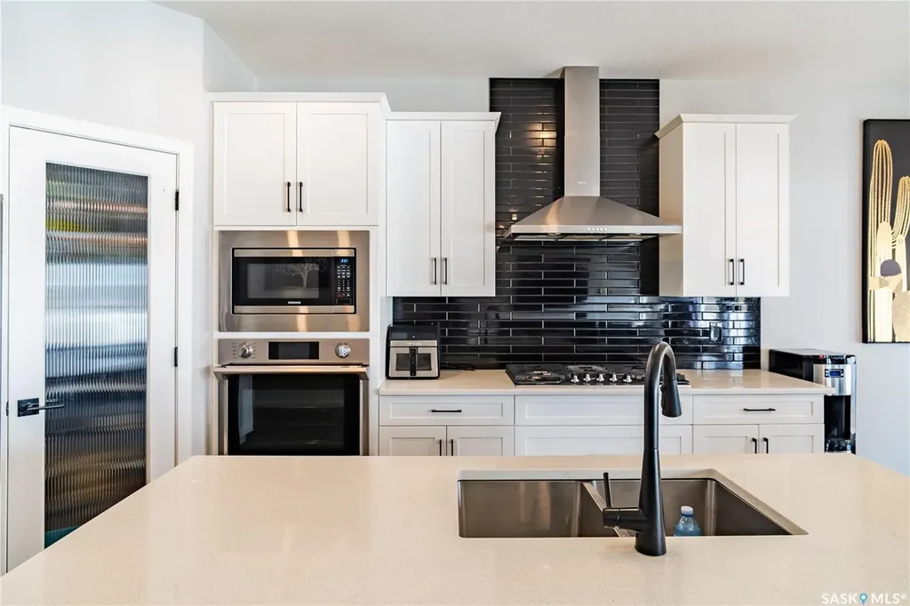 2904 Trombley Street Regina SK S4V 3Y5