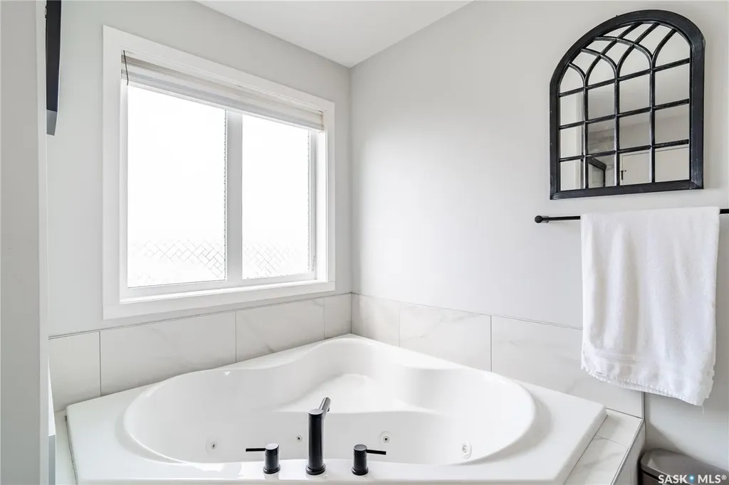 2904 Trombley Street Regina SK S4V 3Y5