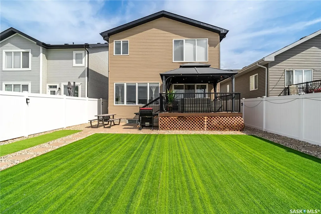 2904 Trombley Street Regina SK S4V 3Y5