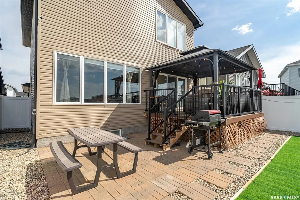 2904 Trombley Street Regina SK S4V 3Y5