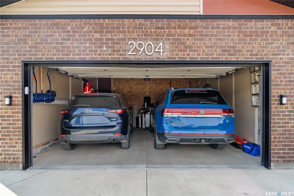 2904 Trombley Street Regina SK S4V 3Y5