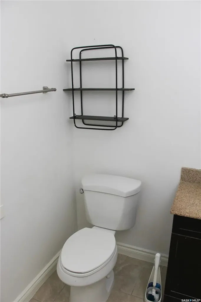 3007 Dewdney Avenue Regina SK S4T 0Y3