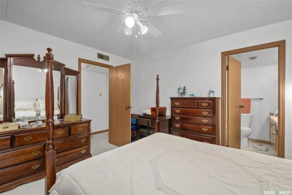 516 River Street E Prince Albert SK S6V 0A6