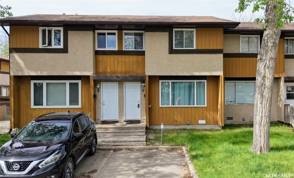6 Mackenzie Mews Regina SK S4N 5M5