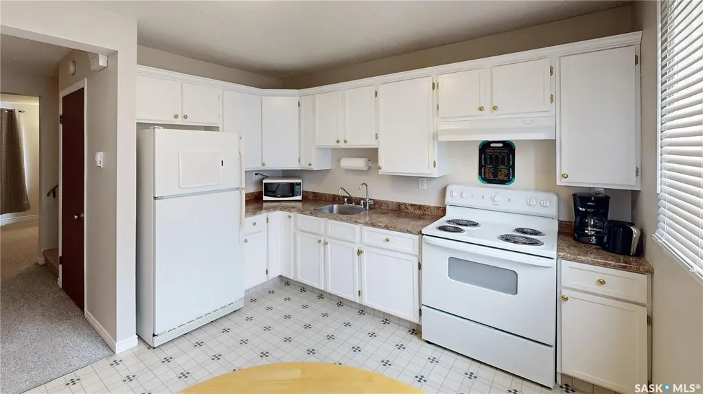 6 Mackenzie Mews Regina SK S4N 5M5