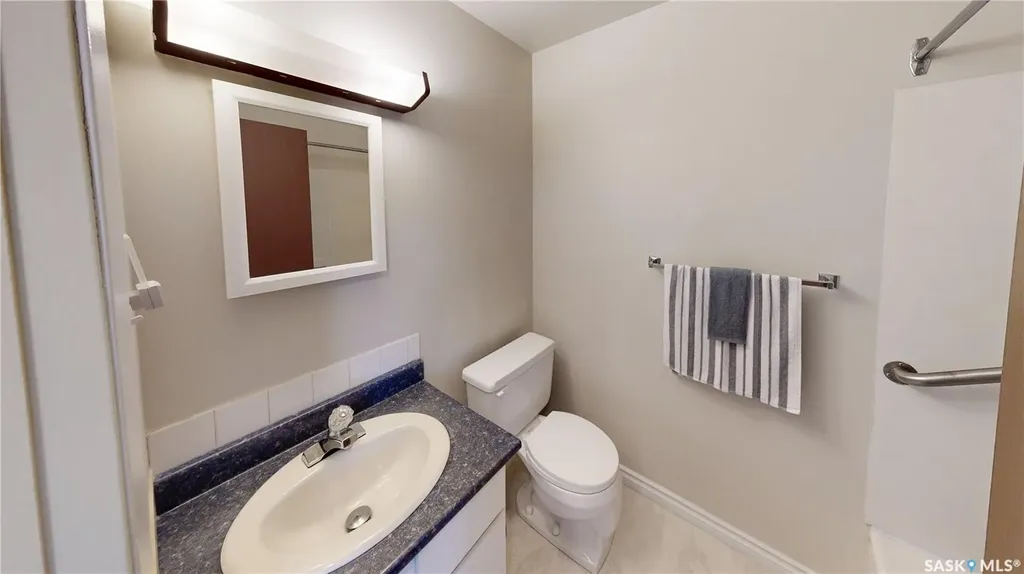 6 Mackenzie Mews Regina SK S4N 5M5