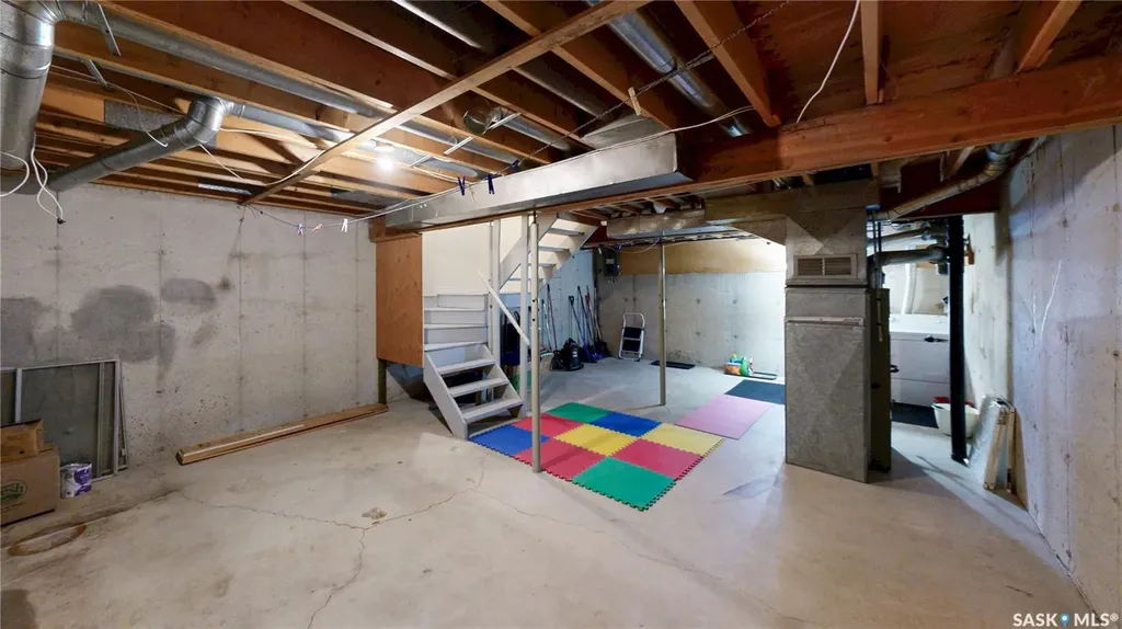 6 Mackenzie Mews Regina SK S4N 5M5