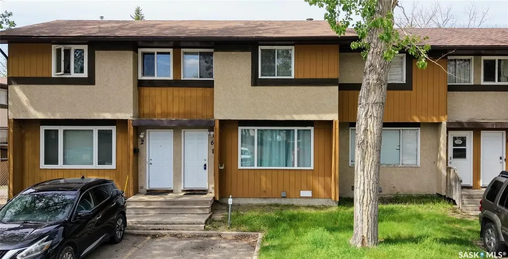6 Mackenzie Mews Regina SK S4N 5M5