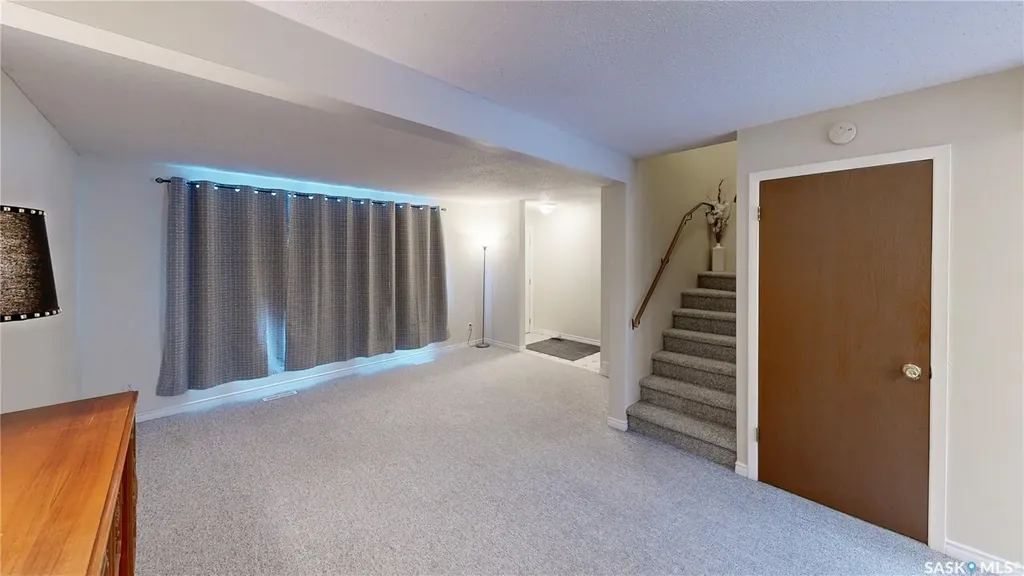 6 Mackenzie Mews Regina SK S4N 5M5