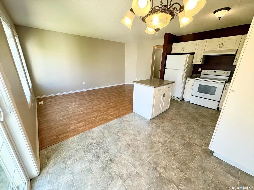 103 Banyan Crescent Saskatoon SK S7V 1G3