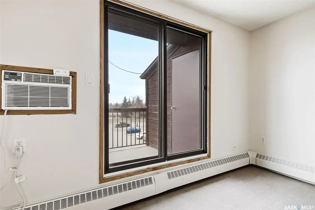 35 Alport Crescent Regina SK S4R 8C6