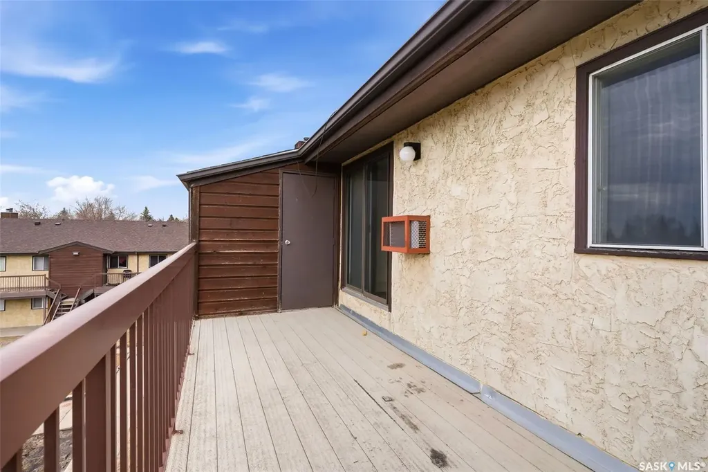 35 Alport Crescent Regina SK S4R 8C6