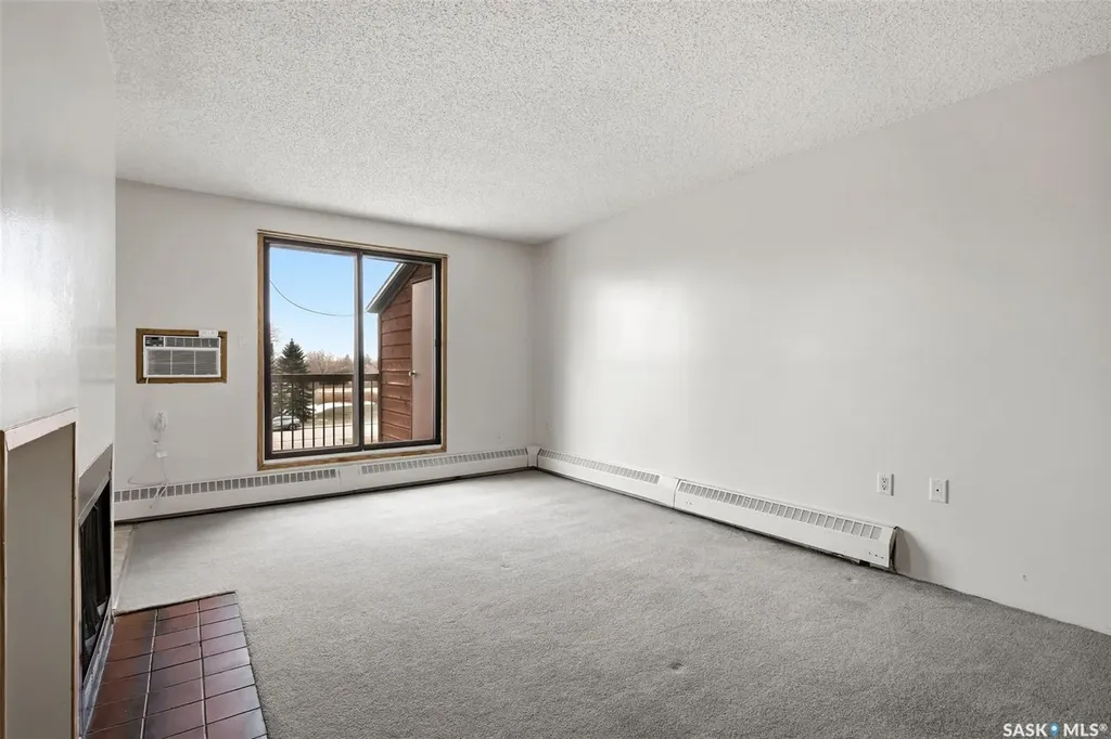 35 Alport Crescent Regina SK S4R 8C6