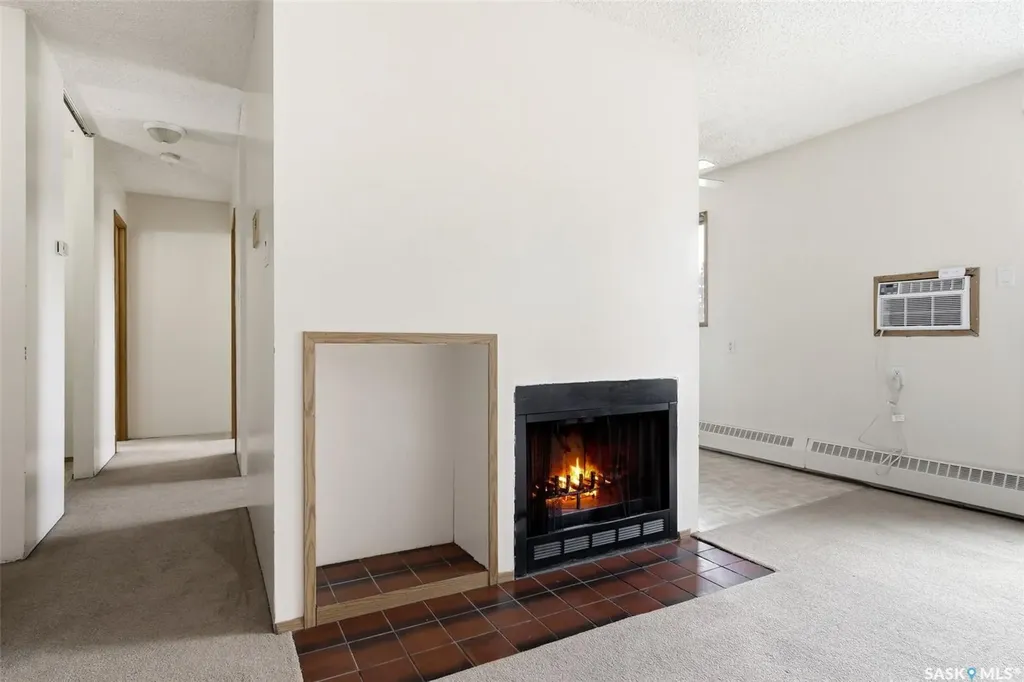 35 Alport Crescent Regina SK S4R 8C6