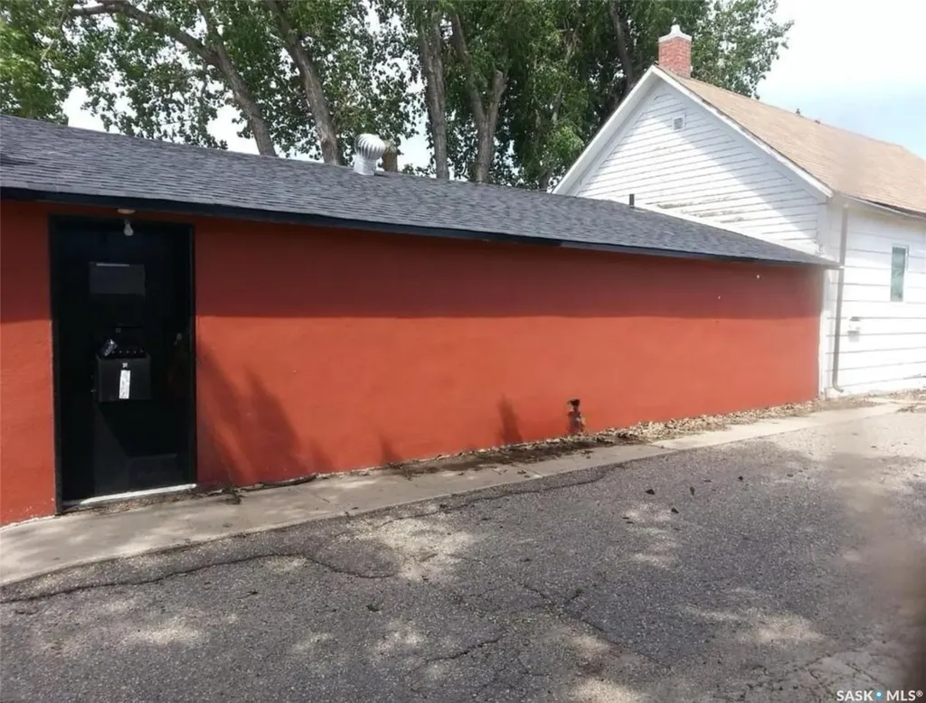 1109 S Railway Street E Swift Current SK S9H 3B6