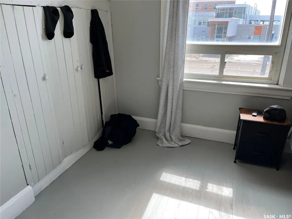219 1st Avenue Gravelbourg SK S0H 1X0