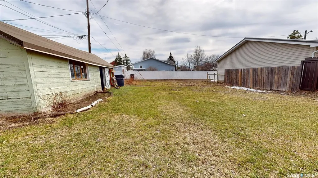 506 Walsh Street Maple Creek SK S0N 1N0