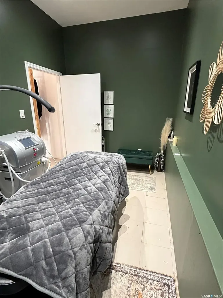 1387 Conrad Avenue Gull Lake SK S0N 1A0