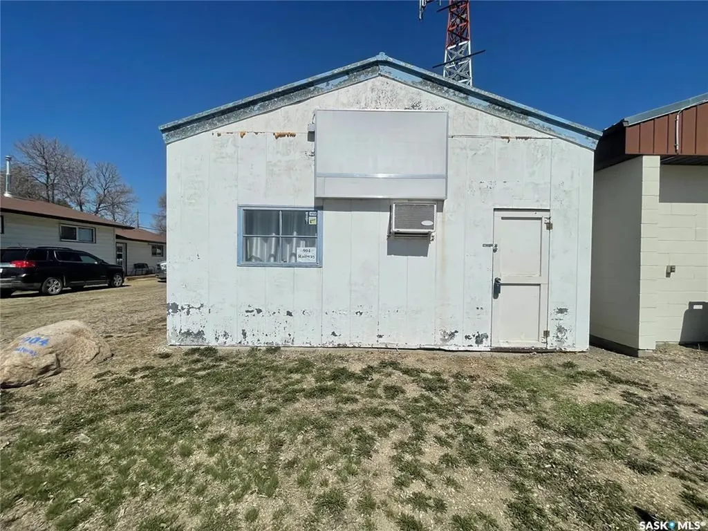 904 Railway Avenue Cupar SK S0G 0Y0