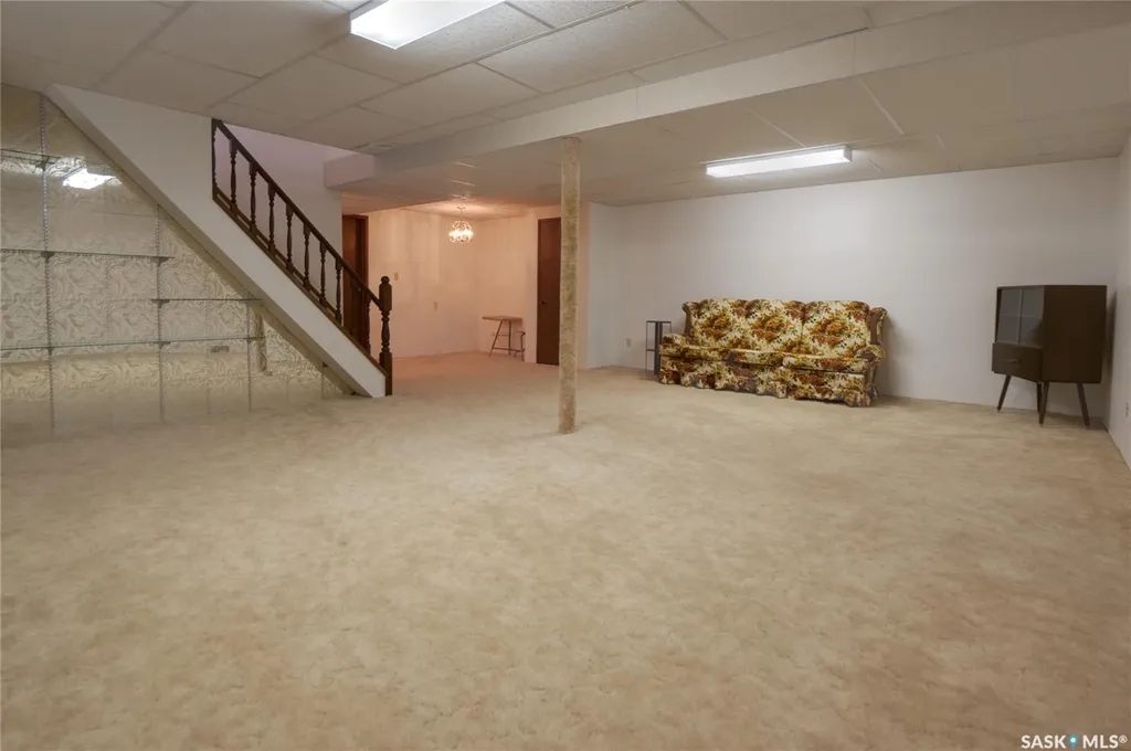1008 Parklane Drive Assiniboia SK S0H 0B0