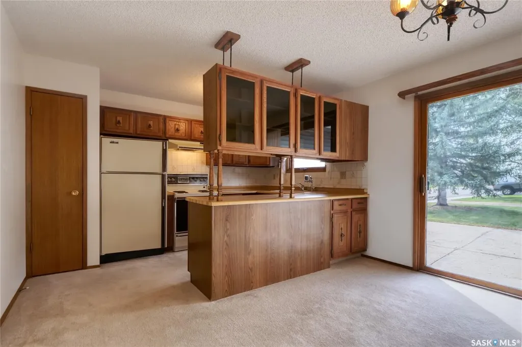 1008 Parklane Drive Assiniboia SK S0H 0B0