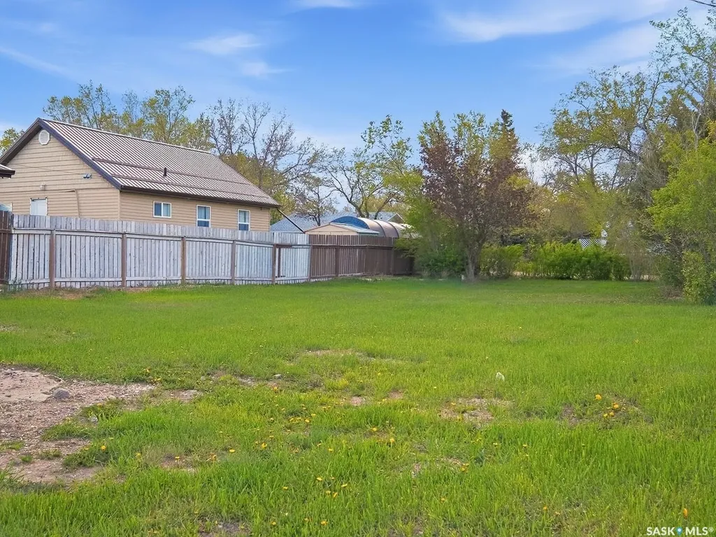206 1st Avenue E Rosetown SK S0L 2V0