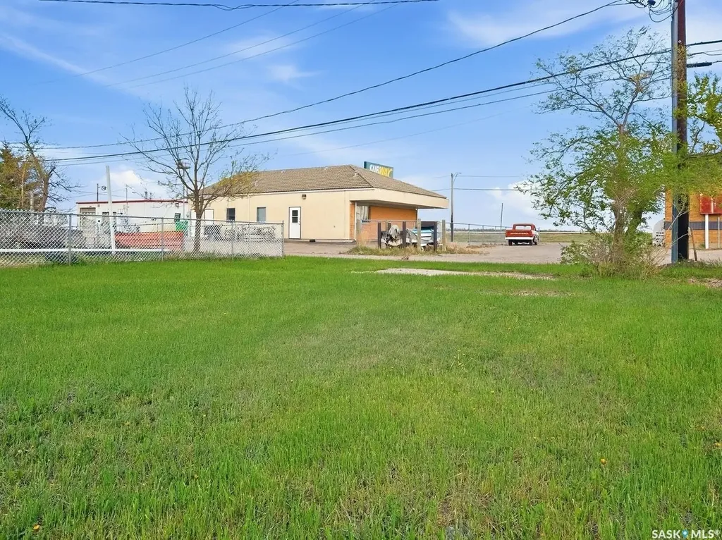 206 1st Avenue E Rosetown SK S0L 2V0