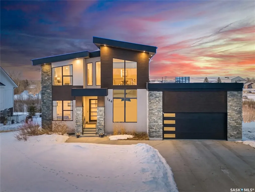144 Greenbryre Street Corman Park Rm No. 344 SK S7V 0J6