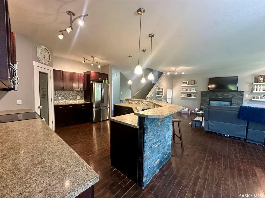 205 Roberts Avenue Canora SK S0A 0L0