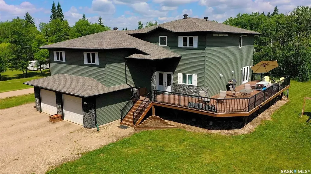 205 Roberts Avenue Canora SK S0A 0L0