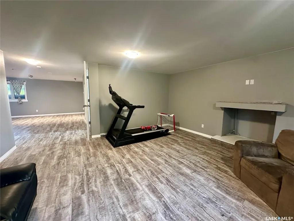 205 Roberts Avenue Canora SK S0A 0L0