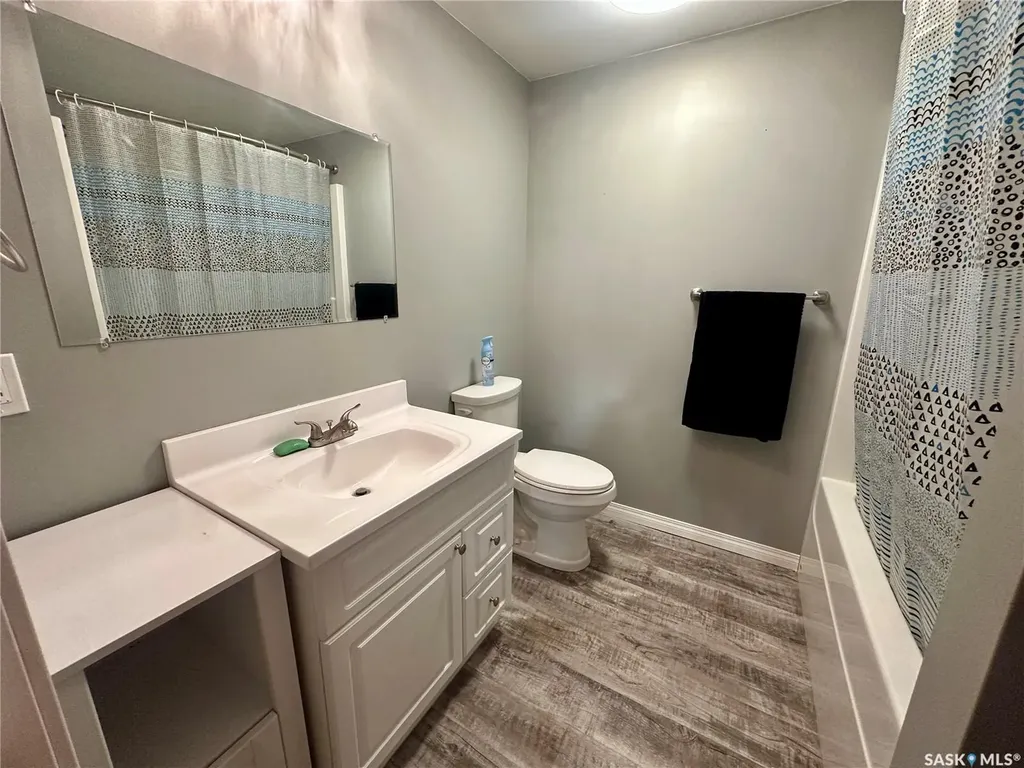 205 Roberts Avenue Canora SK S0A 0L0