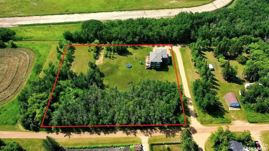 205 Roberts Avenue Canora SK S0A 0L0