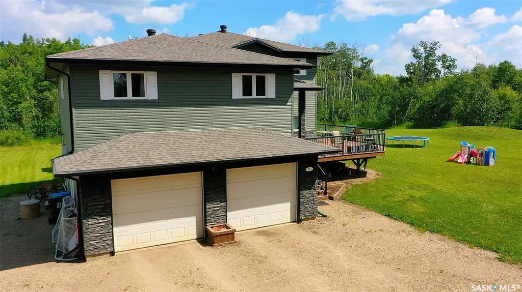 205 Roberts Avenue Canora SK S0A 0L0