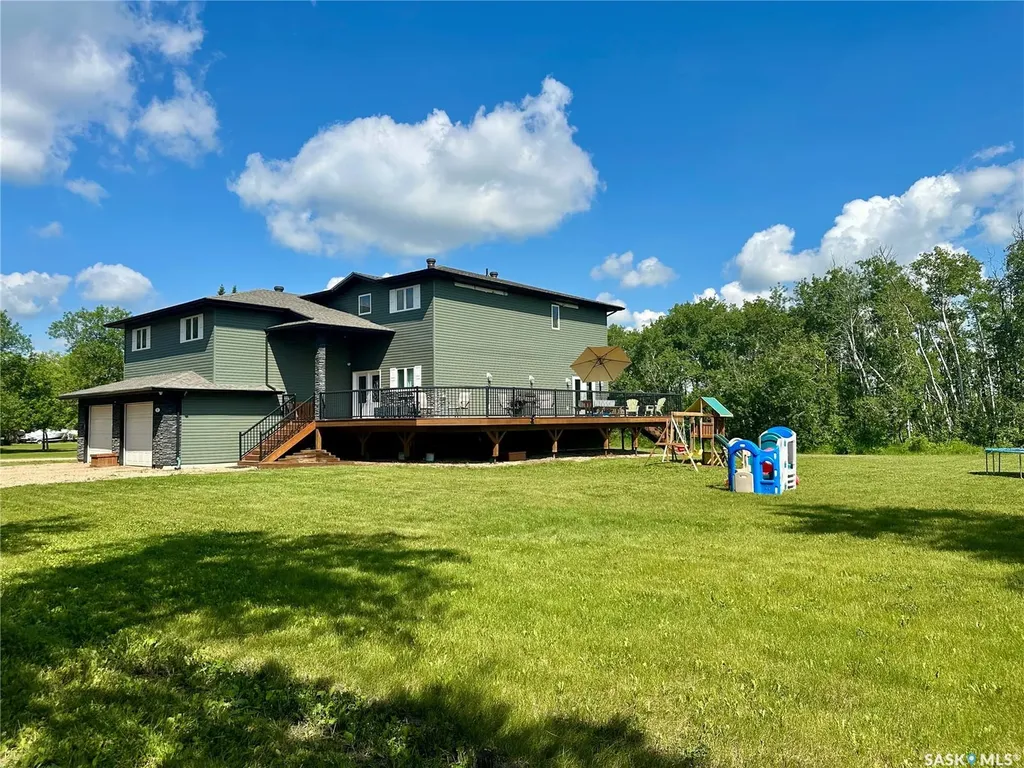 205 Roberts Avenue Canora SK S0A 0L0