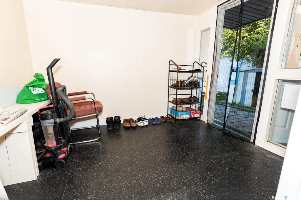 626 Manitoba Avenue Kerrobert SK S0L 1R0