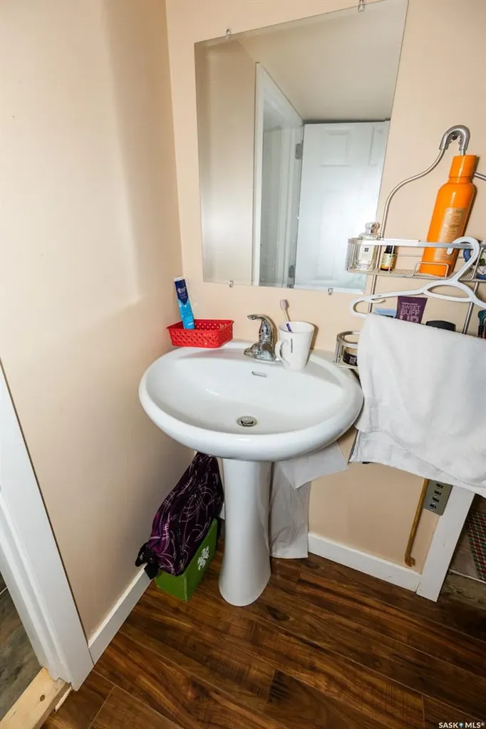 626 Manitoba Avenue Kerrobert SK S0L 1R0