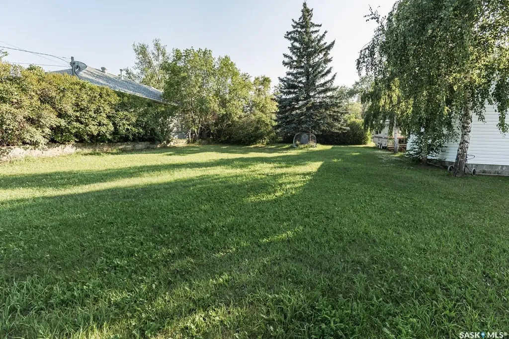 626 Manitoba Avenue Kerrobert SK S0L 1R0